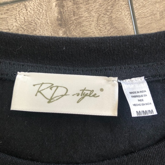 Black T-Shirt Dress - Picture 4 of 5